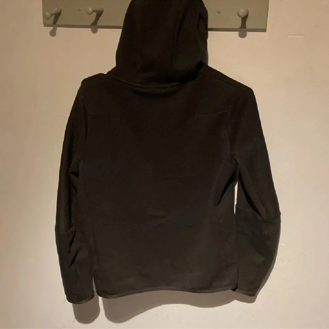 Nike tech svart  - 90