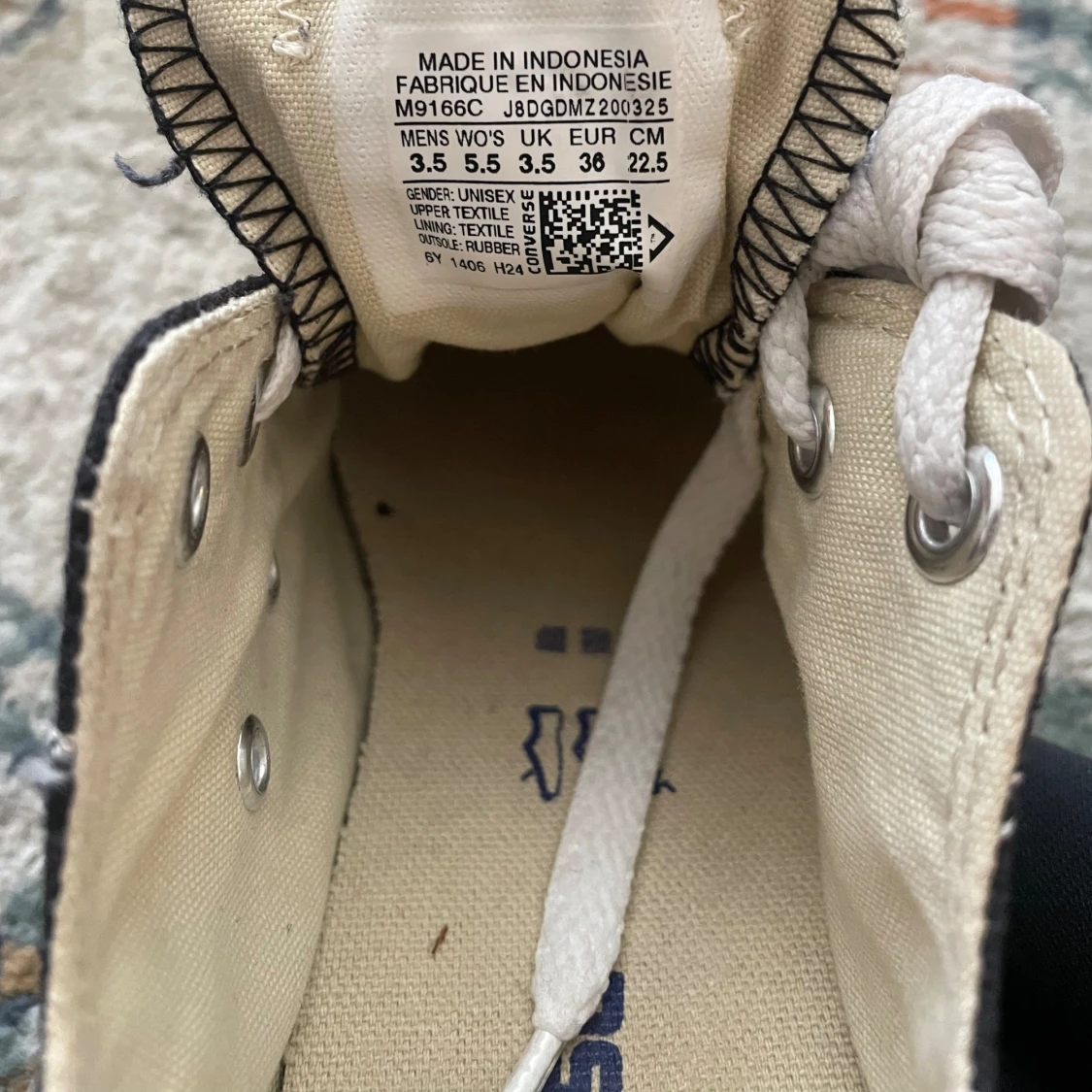 Svarta Converse  - 93