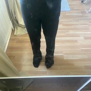Kostym/mjukis  - Fint skick  Hund i hemmet 