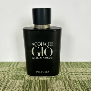 Acqua di gio profumo - Uppskattningsvis 45ml kvar