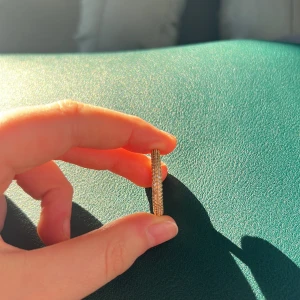 Beige Izabel display ring - Säljer denna beiga izabel display ring. Nypris 1000kr Inga defekter Frakt betalar köparen 