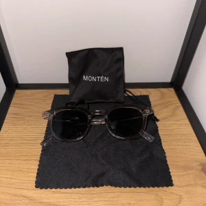 Solglasögon Montén - Säljer dessa riktigt snygga brillor. Hör av dig vid intresse eller andra funderingar!