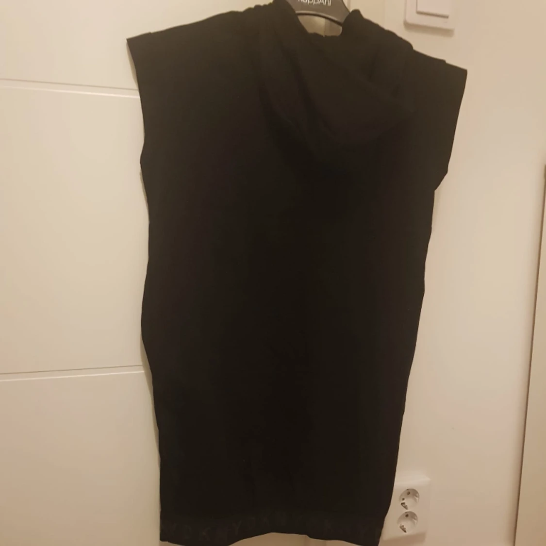 Dkny ny klänning 12 år - 90