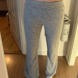 yoga pants  - yoga pants från Nelly.com med ett jätte skönt material. passar s-m