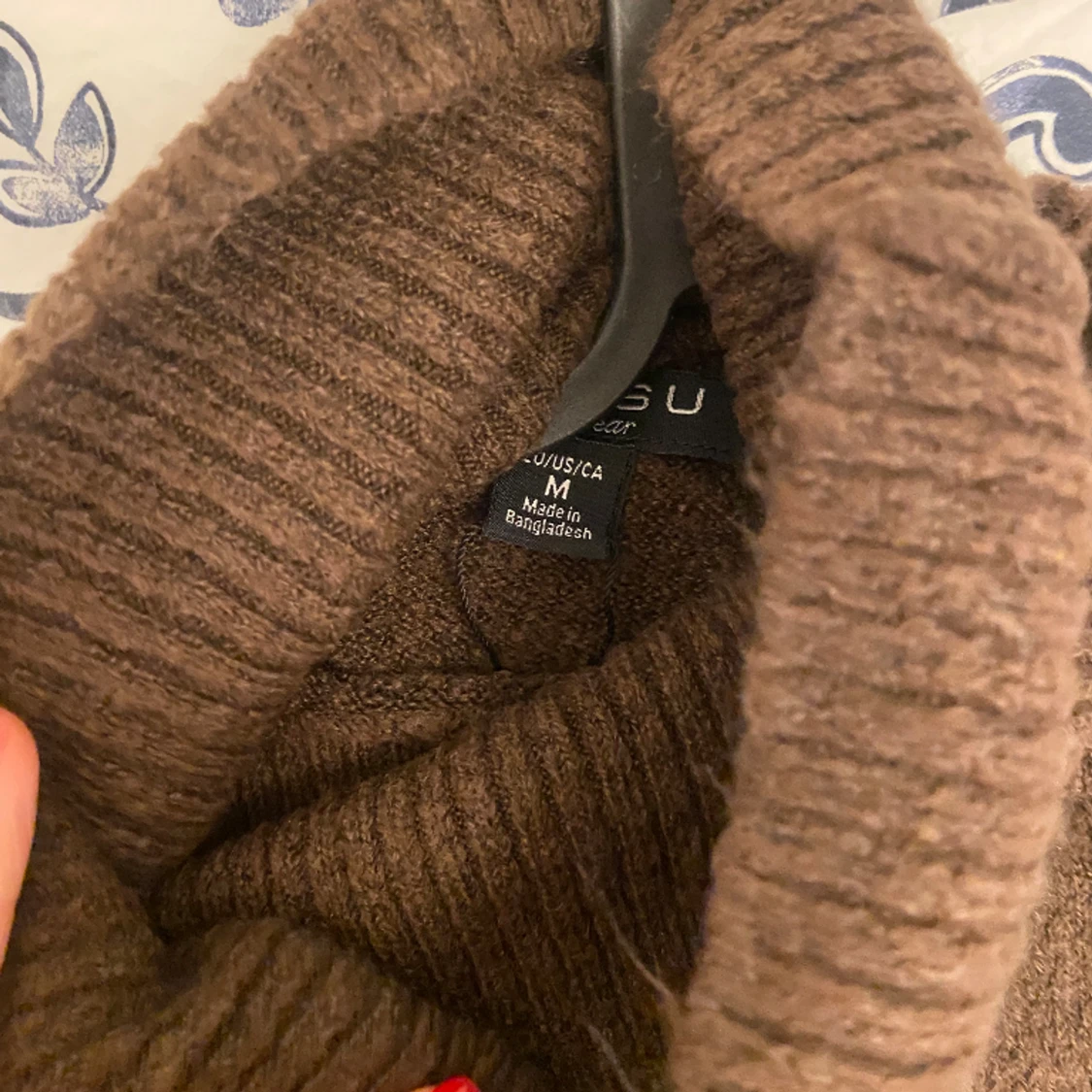 Stickad tröja  - 91