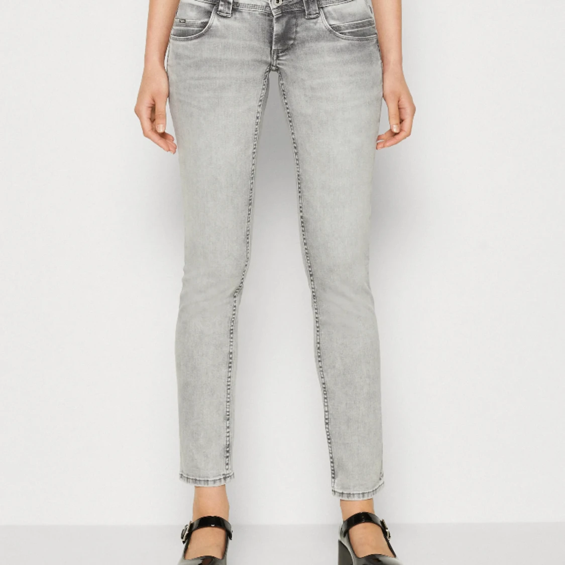 Grå pepe jeans  - 91