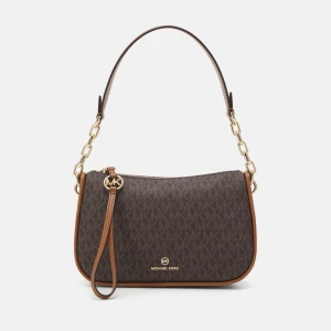 Michael Kors väska  - Jättefin Michael Kors väska köpt från zalando där den nu är slutsåld💕 Mycket sparsamt använd och i väldigt fint skick! Mått: Höjd - 15 cm | Längd - 23 cm | Vidd - 8 cm | Handtag - 17 cm. 