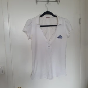 Söt topp - Cute shirt med en krona 👑☺️