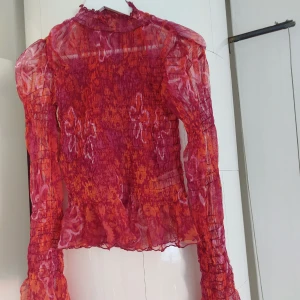 Free people see thru top - Använd 1 gång. Nypris ca 800