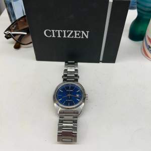 Säljer nu denna citizen nj0100 klockan i ett fint skick. Köpt för 3500kr. Skriv vid minsta lilla intresse