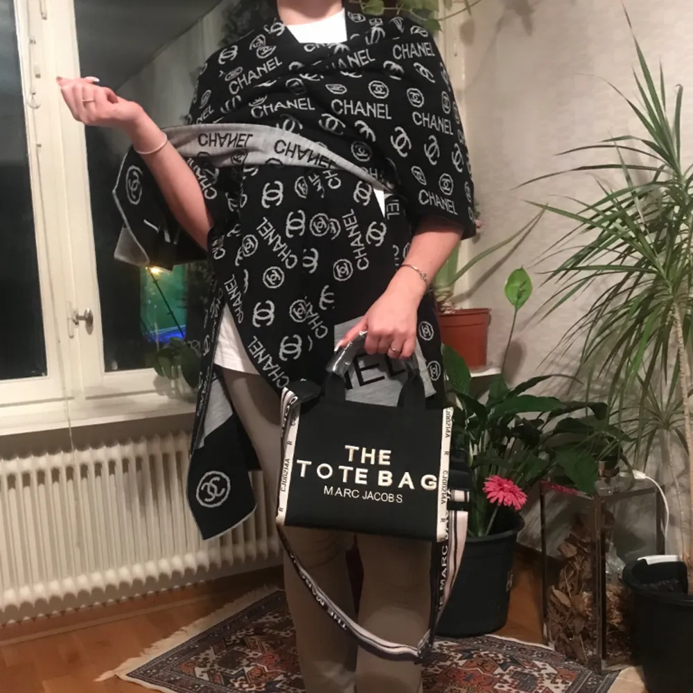 Helt ny modell ToteBag väska Marc Jacobs . Väskor.