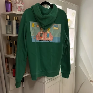 Hoodie - Hoodie från hm. Använd få gånger. Köparen står för frakten!