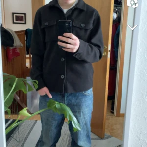 Over shirt  - Super fet over shirt  Bra skick Vet ej märker men ja tror de är arket 