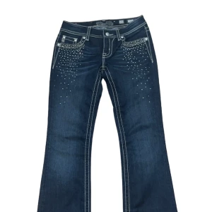 miss me jeans!  - jättesnygga miss me jeans i nyskick, saknar några diamanter men det borde inte synas. 💗