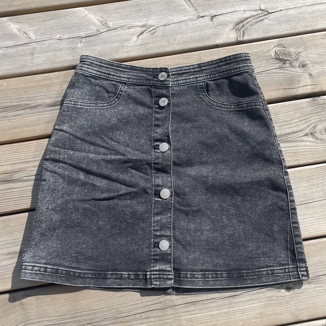 Svart jeans kjol