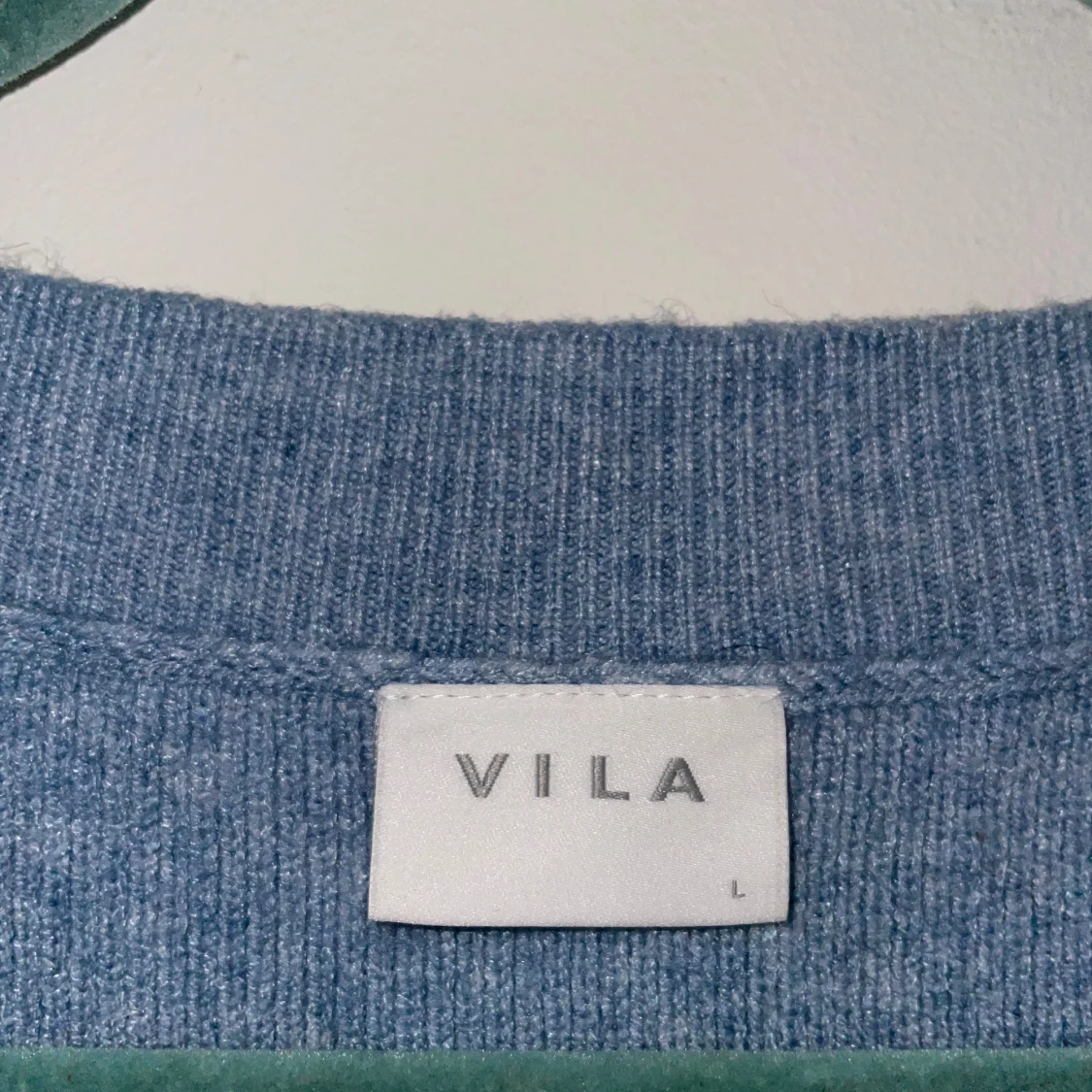 Grå stickad väst från VILA - 90