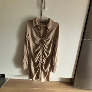 Miniklänning  - Från bikbok, använd 1 gång. 