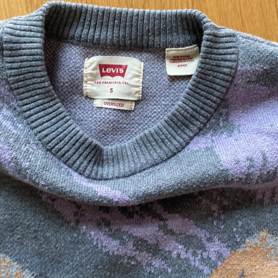 Levis oversized tröja. - 91