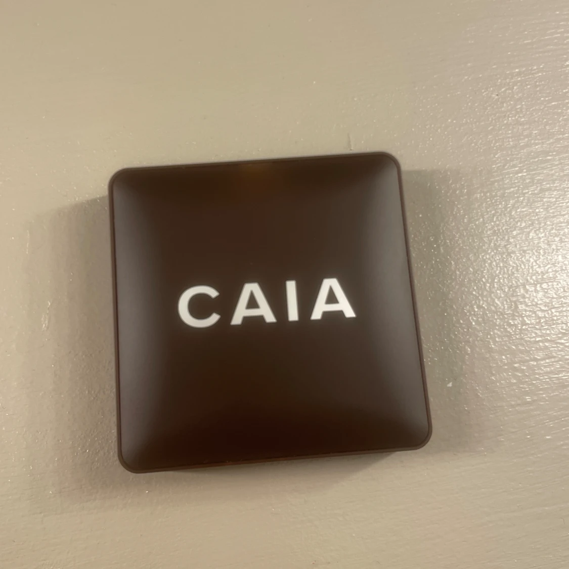 Caia bronzer