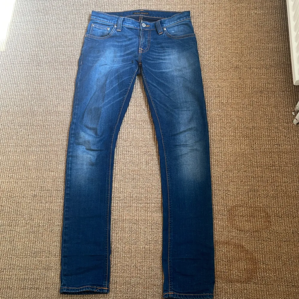 Riktigt feta nudie jeans (slim fit). Bra skick! Storlek 28/32. Jeans & Byxor.