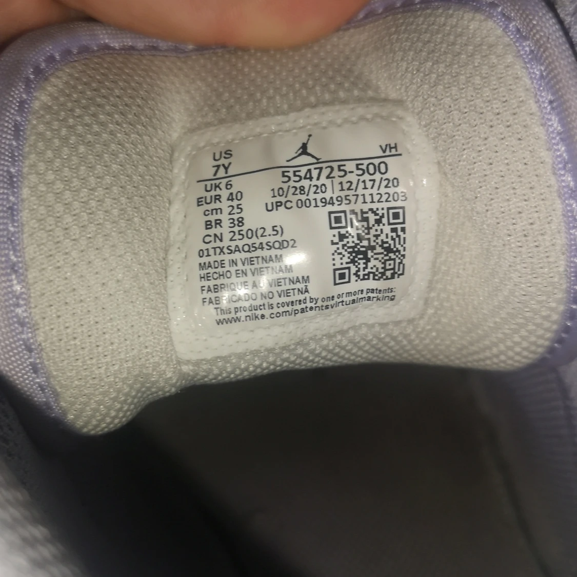 Jordan 1 lightpurple baby blue - 90
