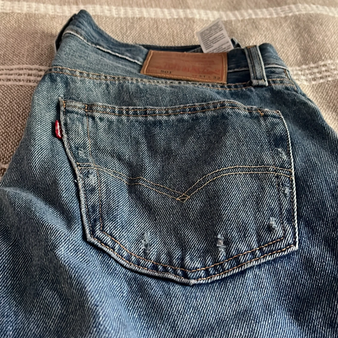 Levis Jeans - 90
