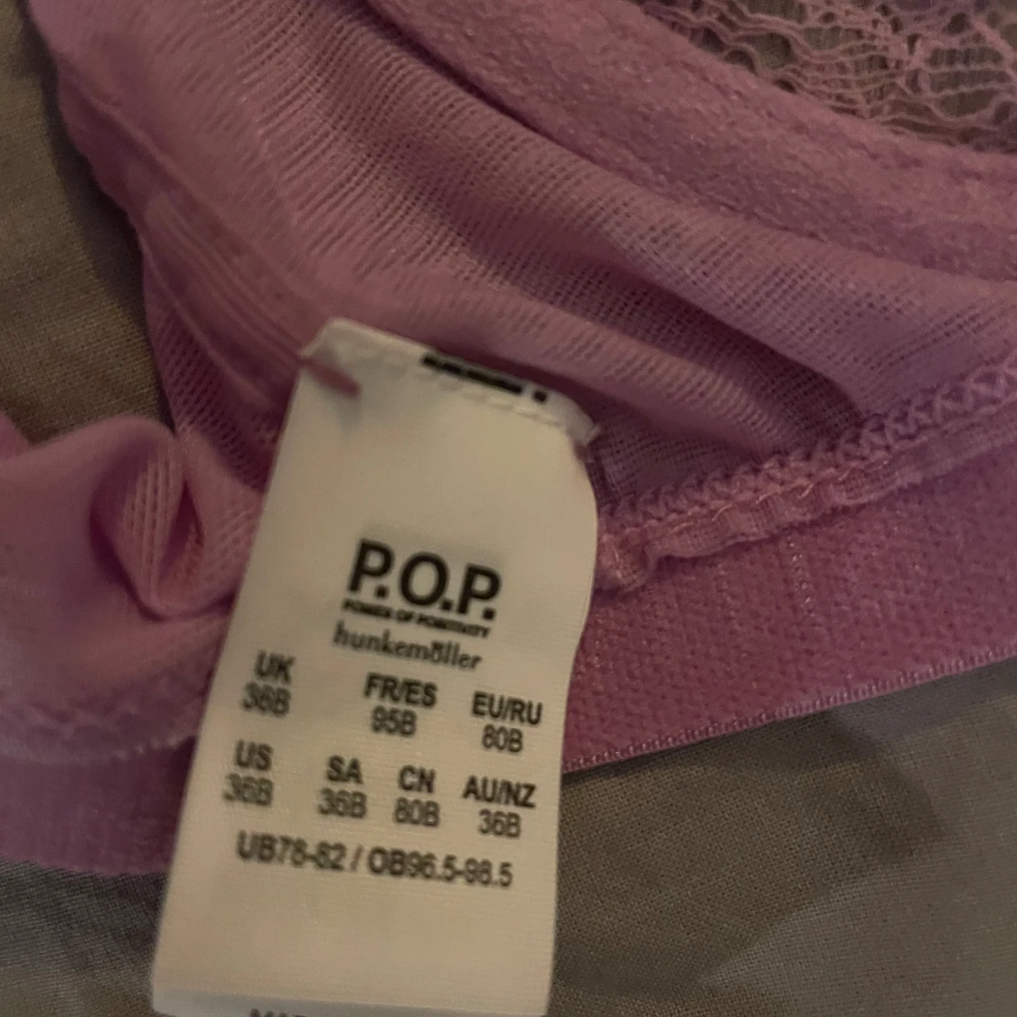 Bh ifrån hunkemöller  - 91