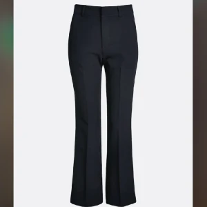 Bästa kostymbyxorna!🤍 - Kostymbyxor ifrån bikbok som har blivit för små tyvärr, de sitter jättebra och är i väldigt bra skick🩶🤍