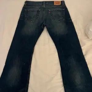 Levis jeans i w36 och l30