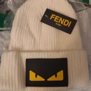 Brand new, Never used. Fendi beanie White.