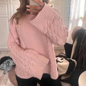 Stickad tröja - Stickad tröja, frakt tillkommer! 💗