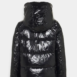 Ck jacka - Använt fåtal gånger, nypris 2195kr köpt på zalando. 1500kr eller bud