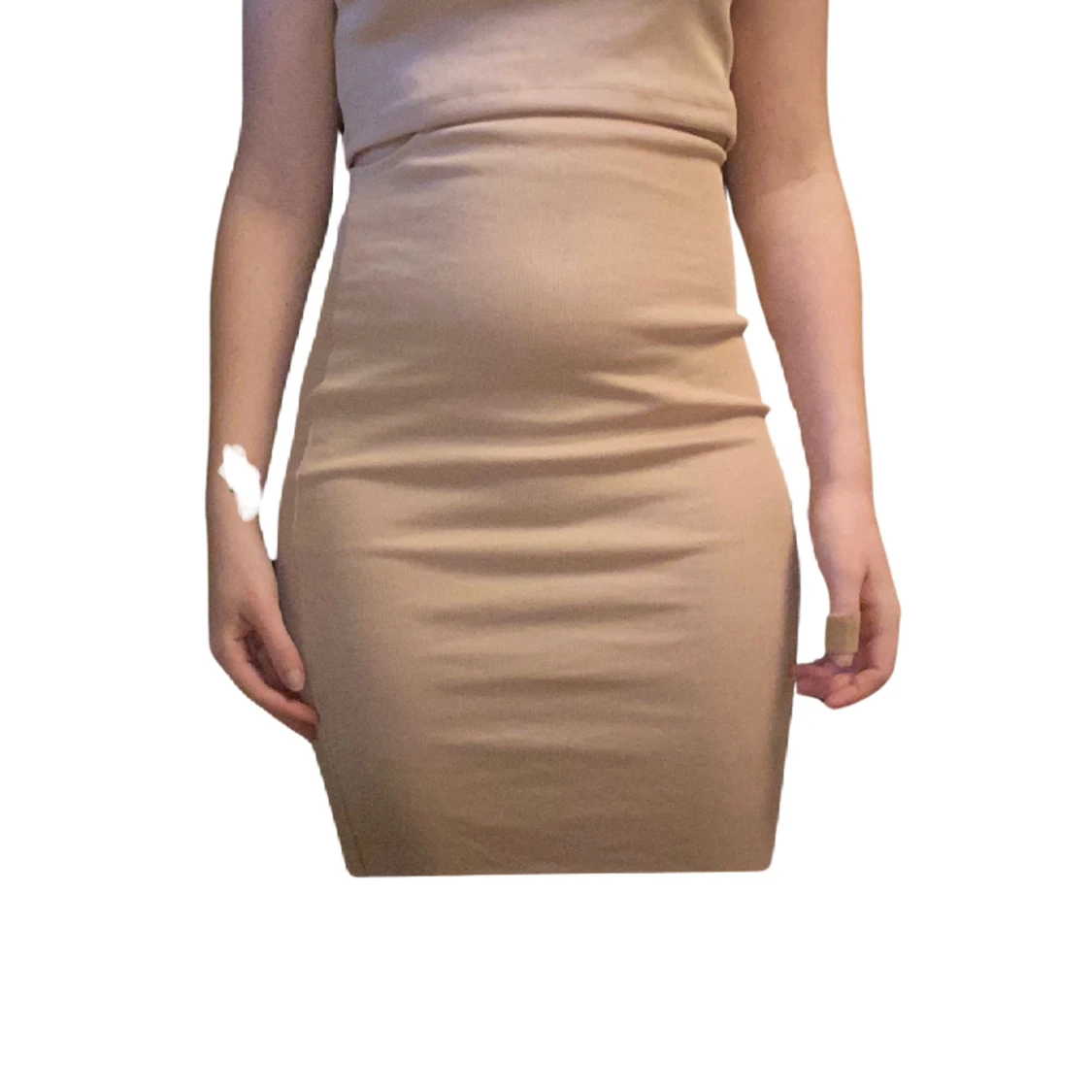 Smutsrosa ribbad klänning  - 90