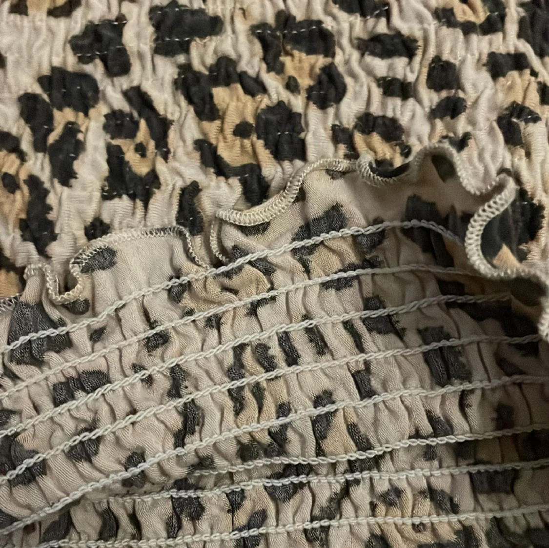  leopard mönstrad lång ärmad  - 91