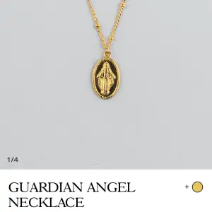 Jag har varit ute efter just detta halsband från safira & skulle kunna betala upp till 200kr för just denna. Det är Safira Guardian angel necklace