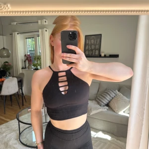 Topp - Sport-bh/topp från Xshapes i storlek S