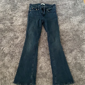 Jeans  - Jätte sköna jeans❣️
