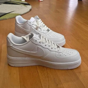 Air Force 1 - Helt nya, använda 2-3 ggr 