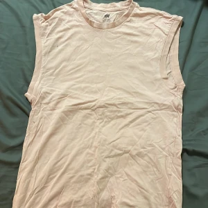 Rosa tanktop - Rosa hm tanktop  Regular fit