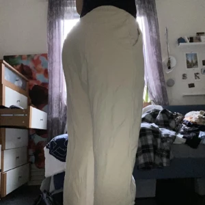 Mjukisbyxor  - Mjukisbyxor från lager 157. Säljer då de är för små för mig. Kan användas låg eller högmidjade