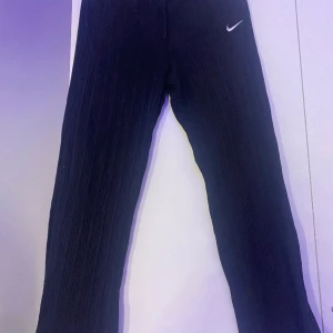 Nike byxor  - Oanvända Nike byxor 
