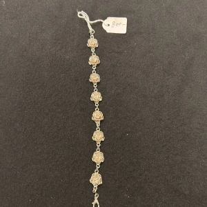 Silver armband  - Ett silver armband för kvinnor 800kr 21g 