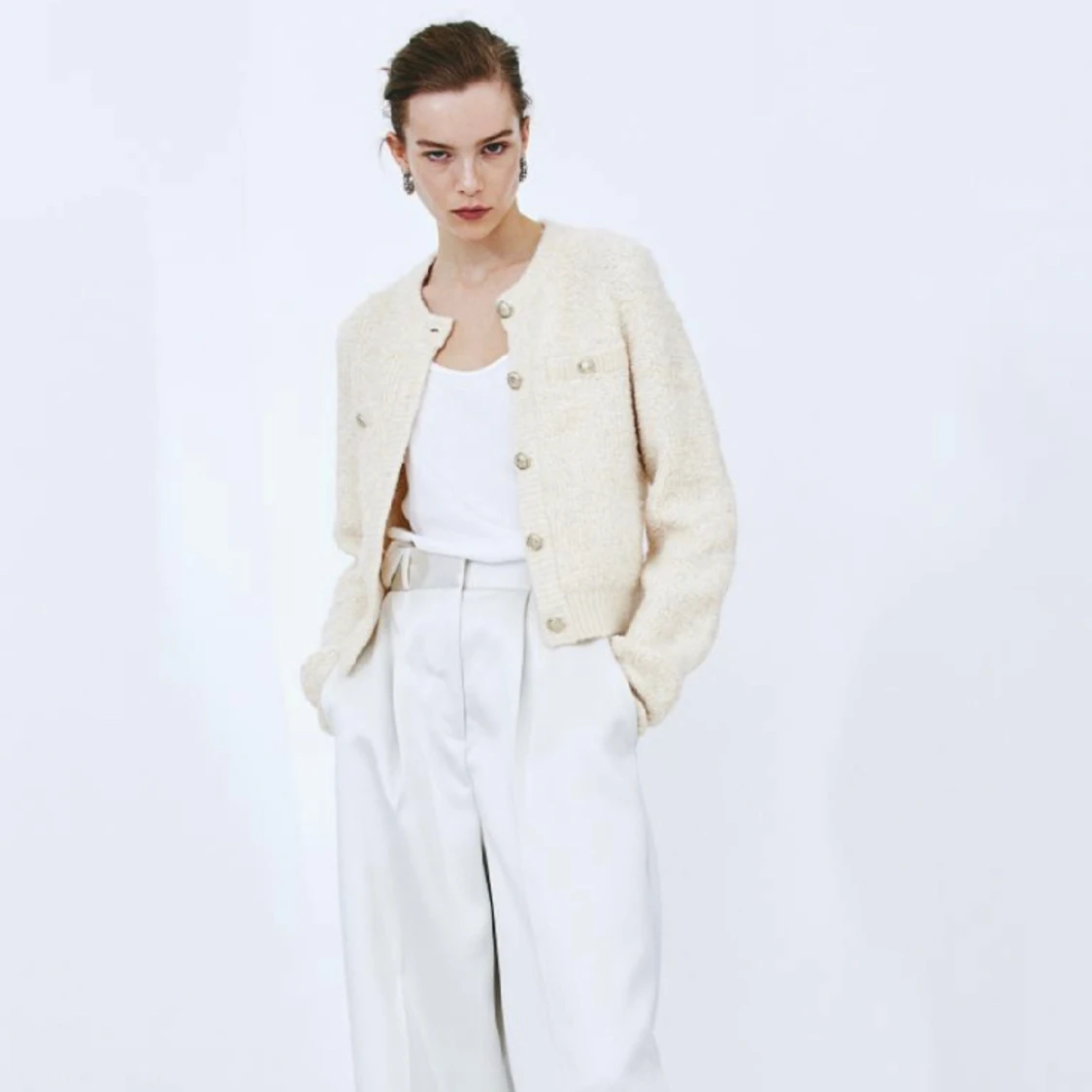 Kofta i boucle med knappar - 91