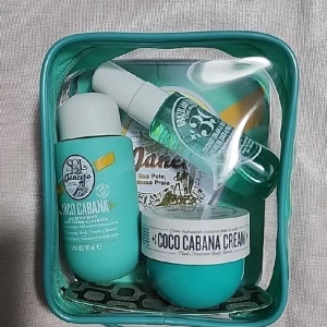 OBS!! KÖPES! Sol de Janeiro Coco Cabana - Sol de Janeiro - Coco Cabana. Allt av intresse köpes! SÖKER EFTER DENNA! 🌺