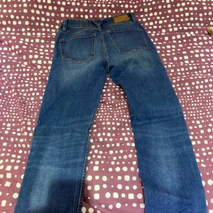 Jeans  - Jeans inte alls använda 