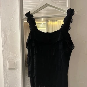 Volangtopp - Storlek M. Använd fåtal gånger 