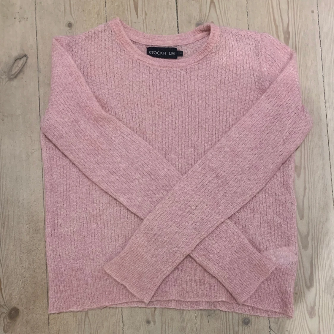 Rosa stickad tröja 