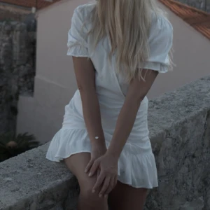 Klänning  - Klänning från Nelly. Storlek 36