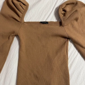 Fin långärmad tröja - Bra skick,  använd endast några få gånger 