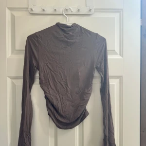 Gin tricot långärmad - Rynkad effekt 